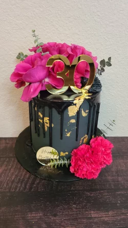 custom made party cakes, mckinney tx