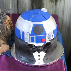 custom groom's cakes, wedding cake bakery mckinney tx