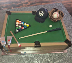 custom groom's cakes, wedding cake bakery mckinney tx