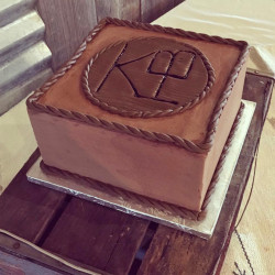 custom groom's cakes, wedding cake bakery mckinney tx