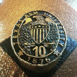 custom groom's cakes, wedding cake bakery mckinney tx