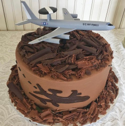 custom groom's cakes, wedding cake bakery mckinney tx