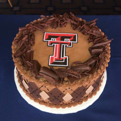 custom groom's cakes, wedding cake bakery mckinney tx