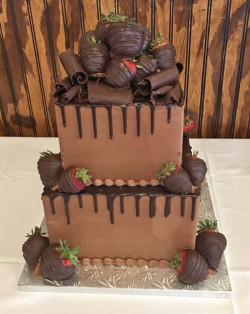 custom groom's cakes, wedding cake bakery mckinney tx