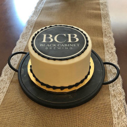 custom groom's cakes, wedding cake bakery mckinney tx