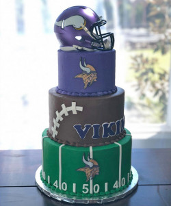 custom groom's cakes, wedding cake bakery mckinney tx