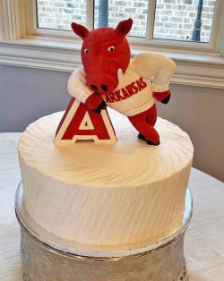 custom groom's cakes, wedding cake bakery mckinney tx