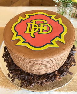 custom groom's cakes, wedding cake bakery mckinney tx