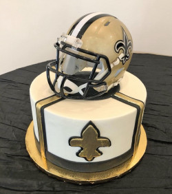 custom groom's cakes, wedding cake bakery mckinney tx