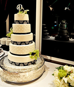 custom wedding cakes, brides cakes, bakery mckinney tx