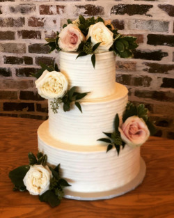 custom wedding cakes, brides cakes, bakery mckinney tx