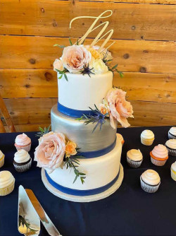 custom wedding cakes, brides cakes, bakery mckinney tx