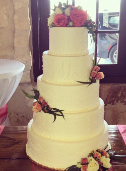 custom wedding cakes, brides cakes, bakery mckinney tx
