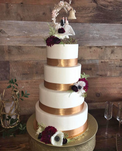 custom wedding cakes, brides cakes, bakery mckinney tx