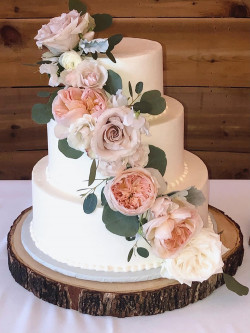 custom wedding cakes, brides cakes, bakery mckinney tx