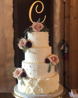 custom wedding cakes, brides cakes, bakery mckinney tx