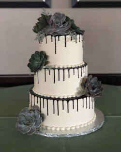 custom wedding cakes, brides cakes, bakery mckinney tx